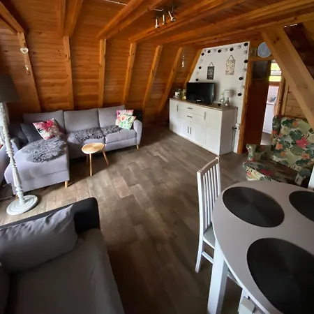 Wakacyjna Brda W Rowach Ferienhaus Rowy (Pomerania)