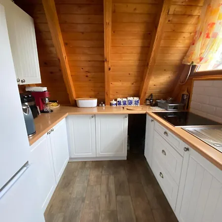 Holiday home Wakacyjna Brda W Rowach Rowy (Pomerania)