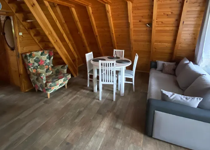 Holiday home Wakacyjna Brda W Rowach *
